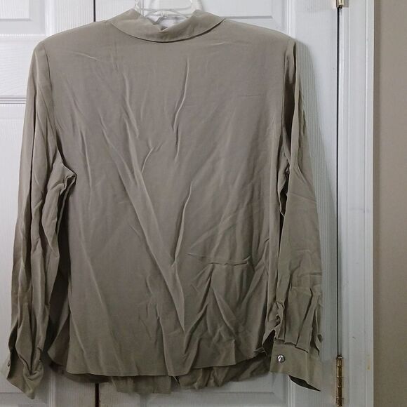 Josephine Chaus Collection vintage  sage 100% silk button down blouse  Sz 16 NWT - Picture 8 of 10